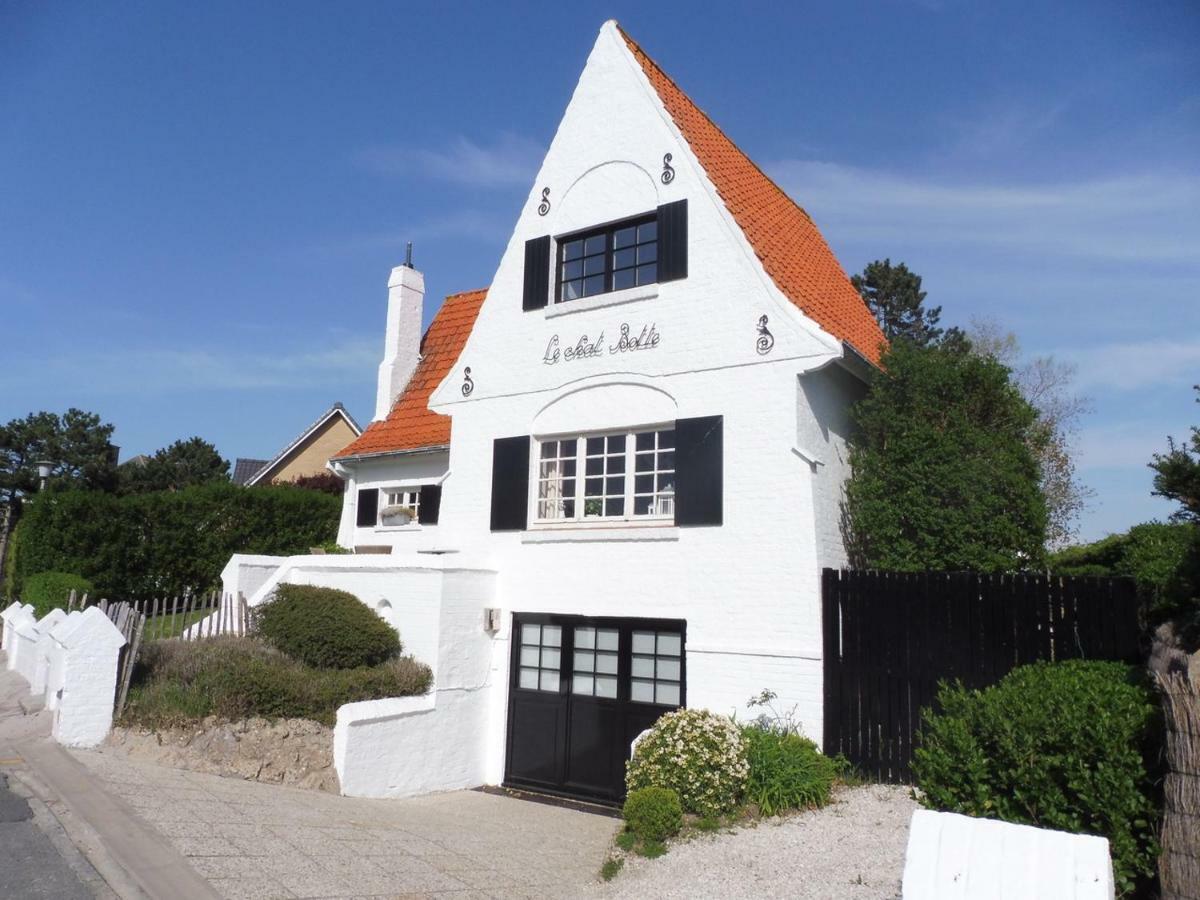 Charme Villa Le Chat Botte Koksijde Exterior photo